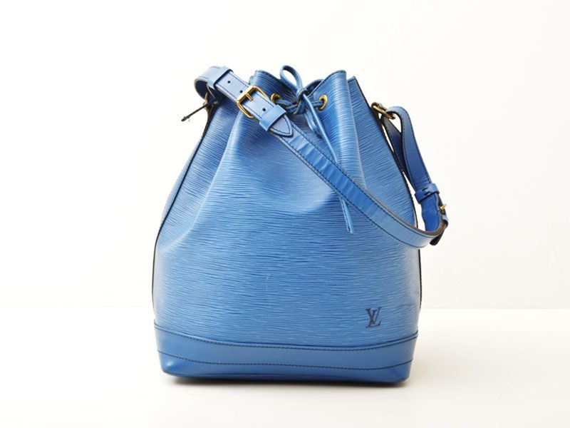 Næppe til eget forbrug: 12 Louis Vuitton-tasker og fem Playstation 5  snuppet